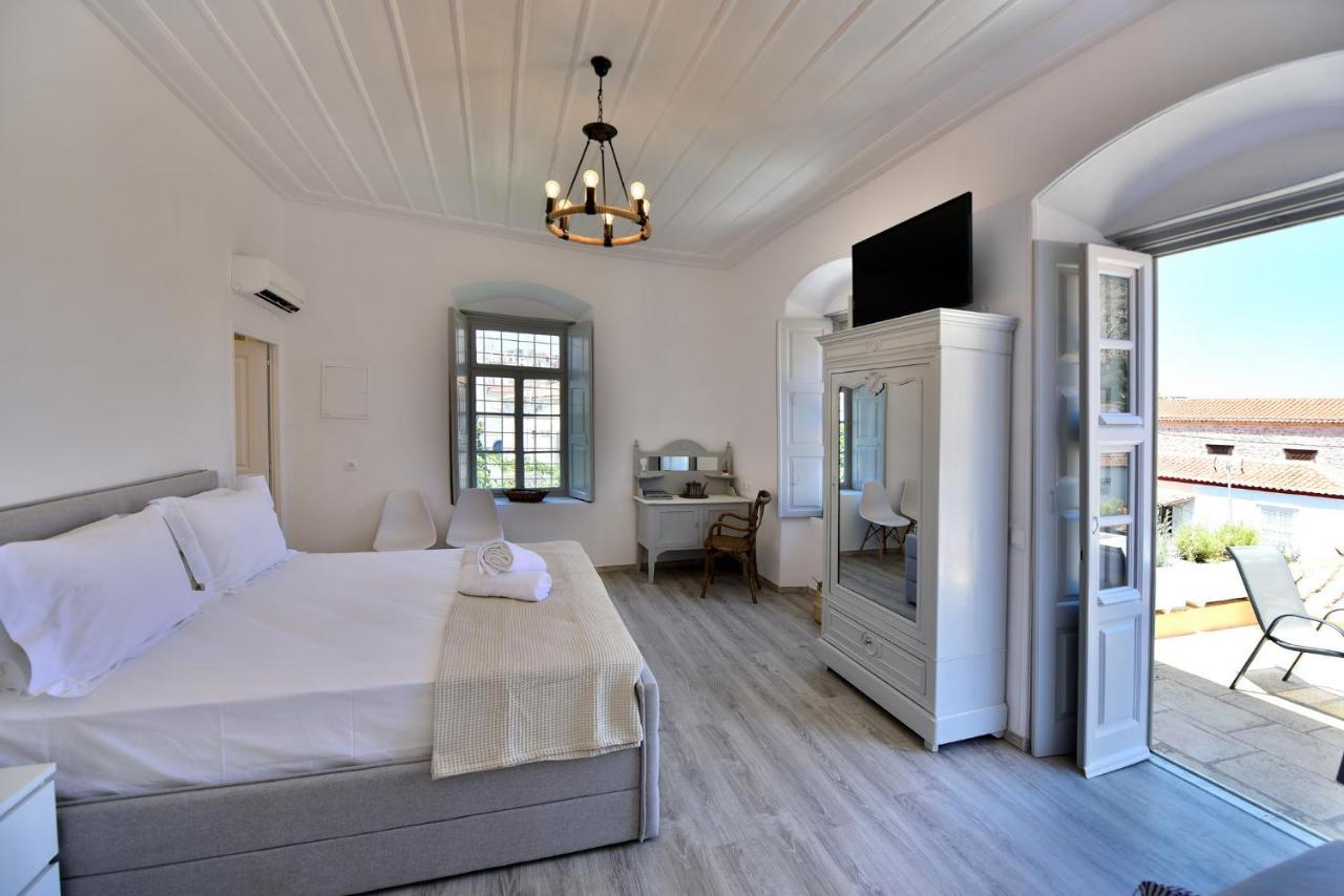 Hydra Art Suites Экстерьер фото
