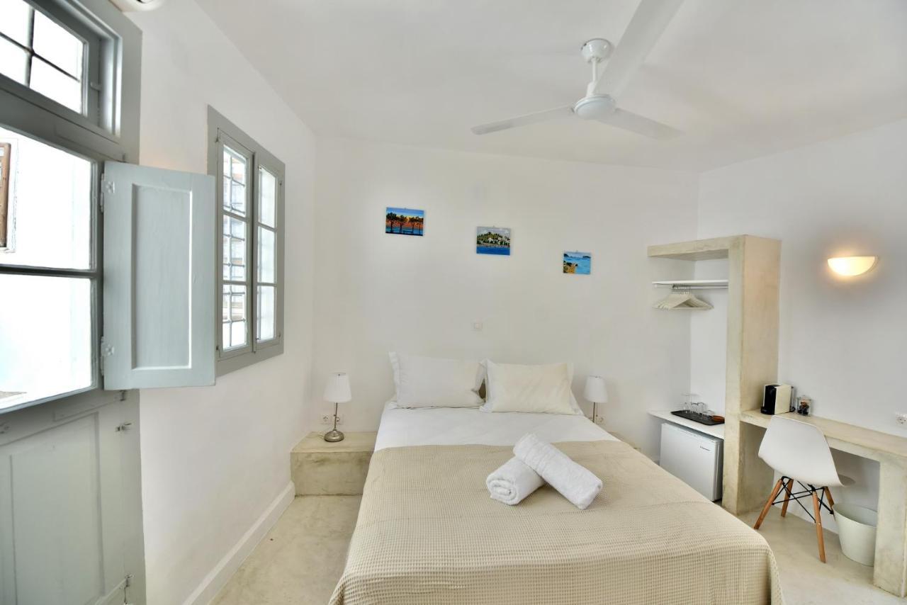Hydra Art Suites Экстерьер фото